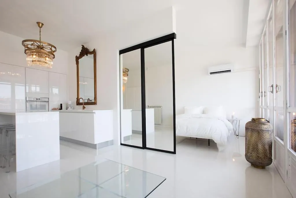 Luxe Sur Le Port Apartment Marseille France